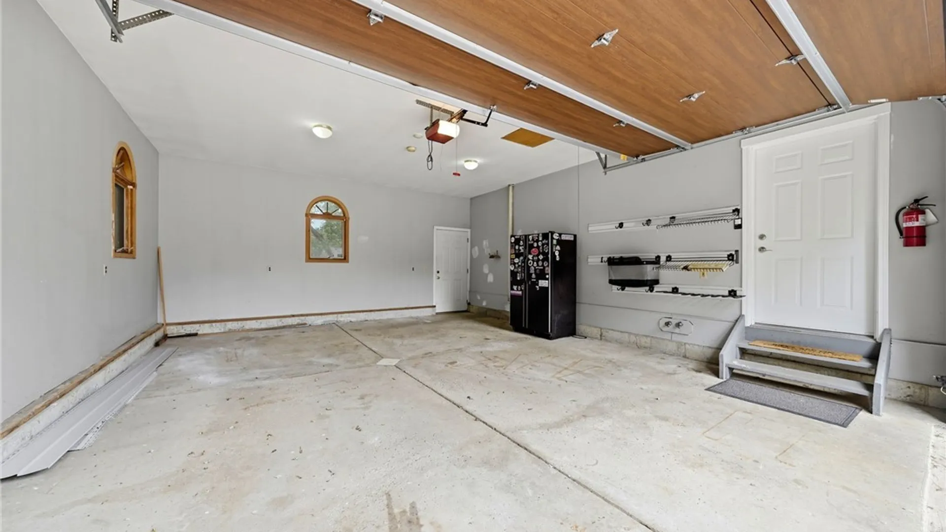 Property at 5 Ventura Drive, Orchard Park, NY 14127 41