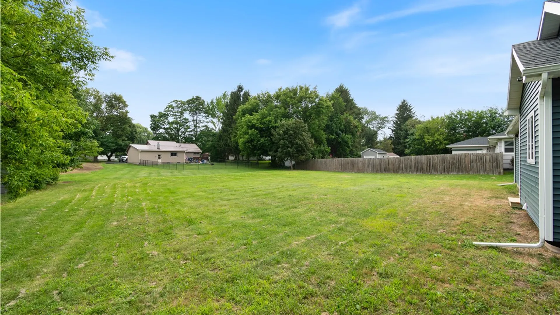 Property at 51 Kirkland Drive, Penfield, NY 14580 30