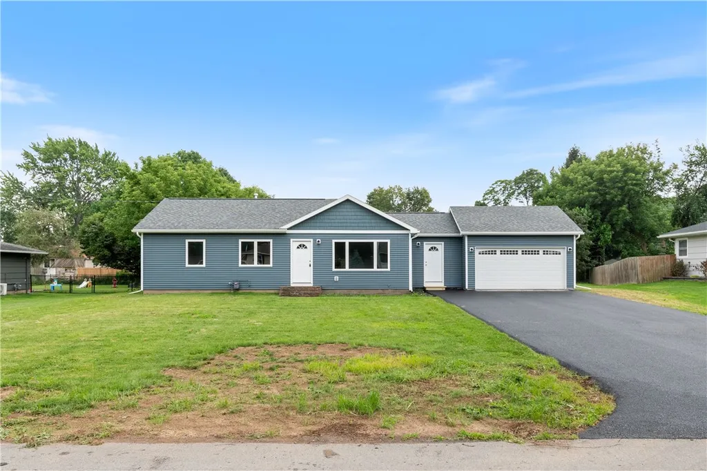 Property at 51 Kirkland Drive, Penfield, NY 14580
