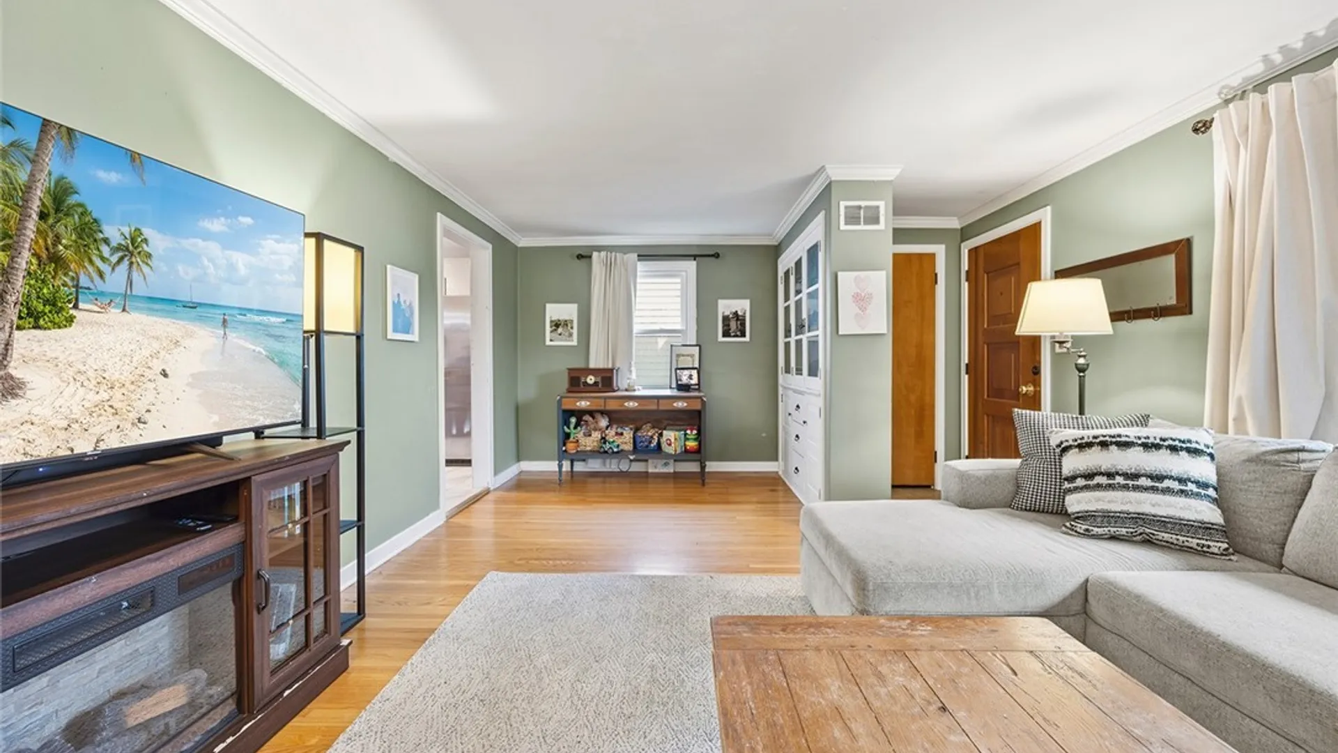 Property at 166 Walter Avenue, Tonawanda, NY 14150 7