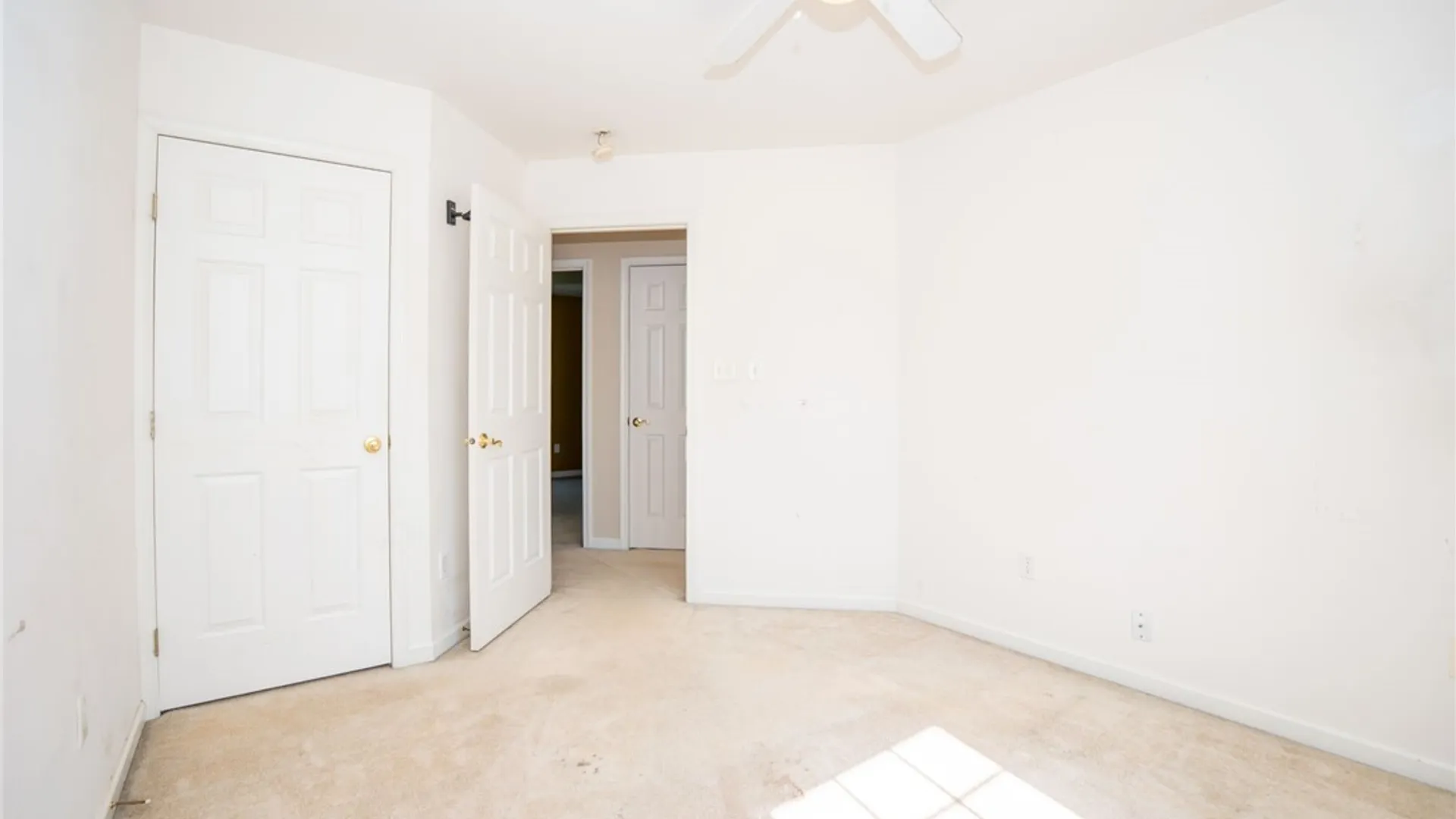 Property at 5955 Pinehurst Court, Hamburg, NY 14085 28