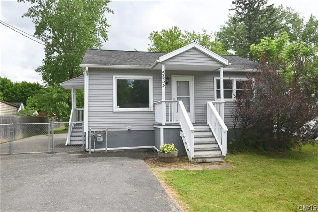 Property at 5854 Reis Drive, Cicero, NY 13039