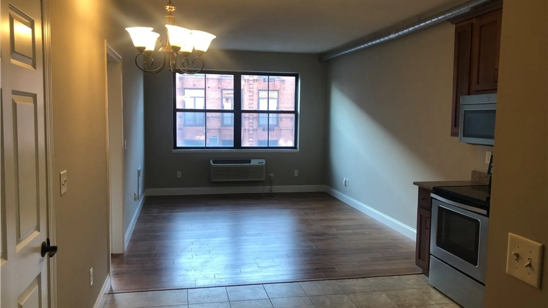 Property at 721 N Clinton Street, Syracuse, NY 13208 9