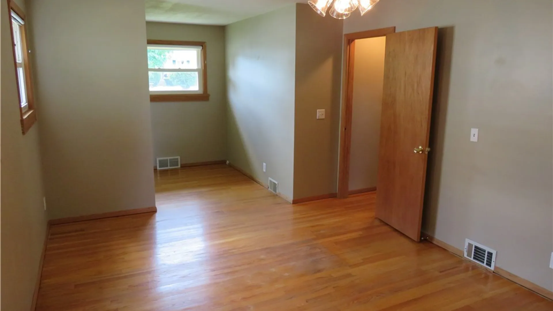 Property at 212 Jane Drive, Camillus, NY 13219 20