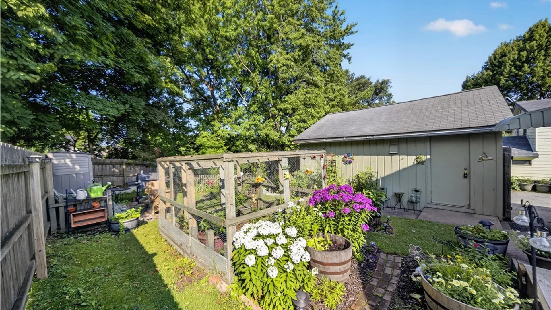 Property at 106 9th Street, Oswego, NY 13126 6