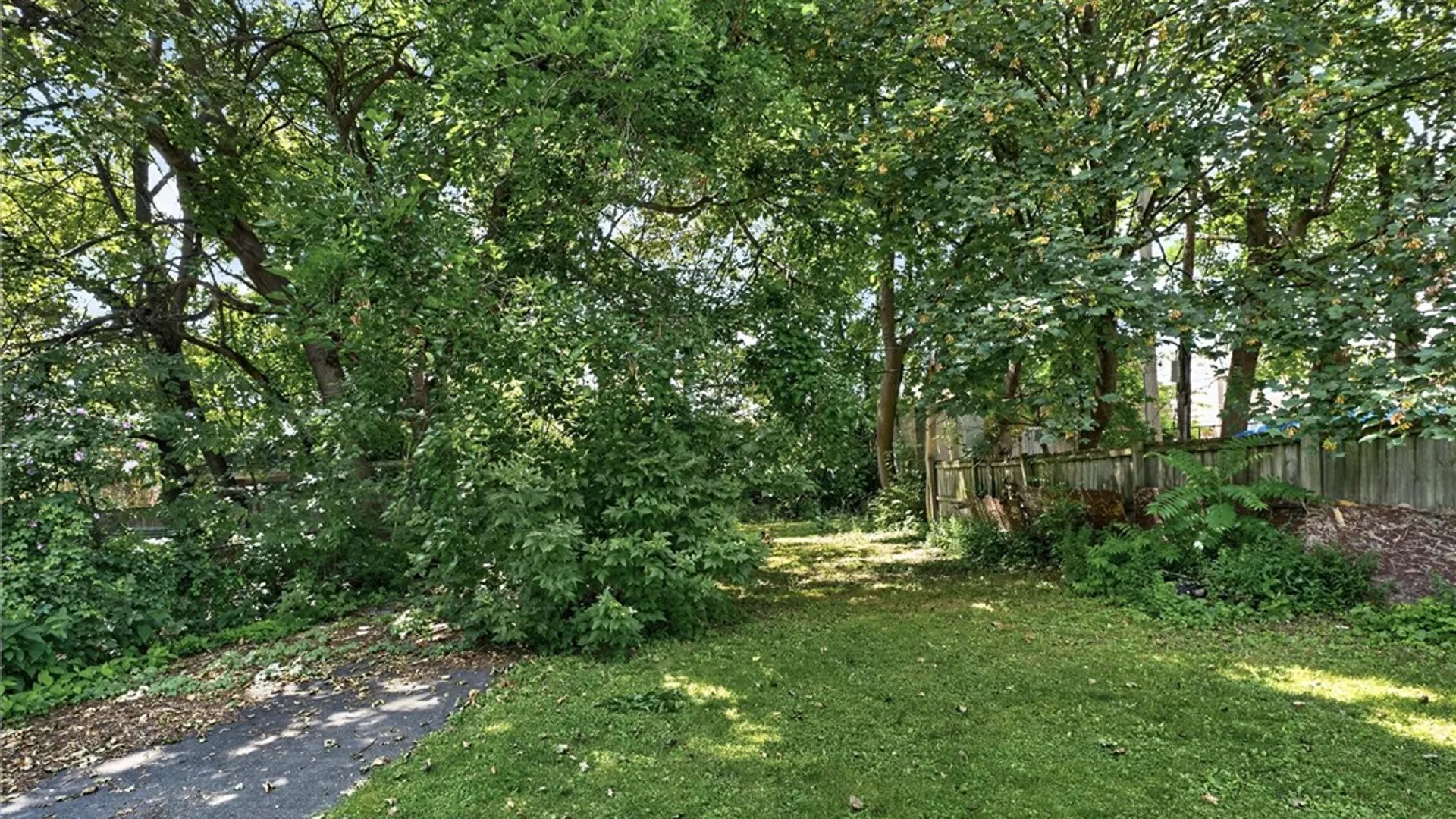 Property at 237 Denver Street, Rochester, NY 14609 9