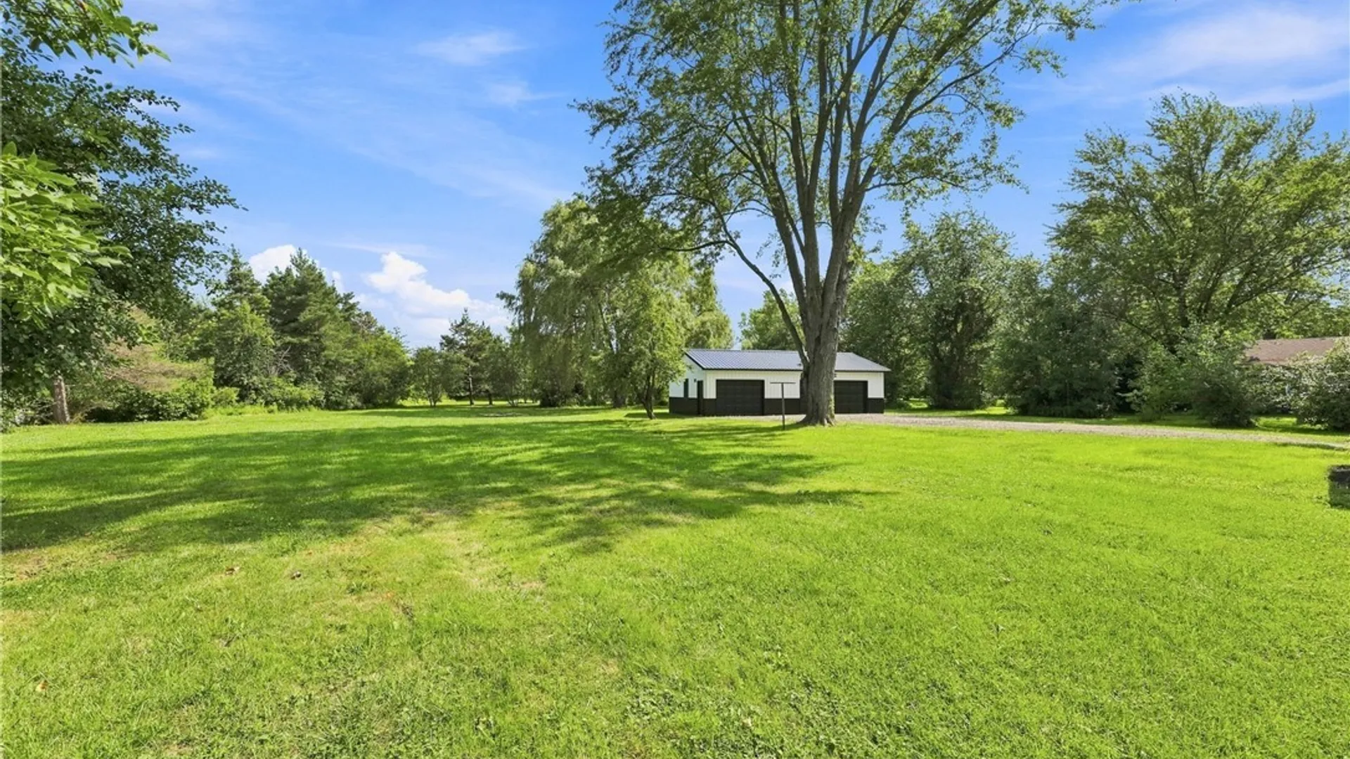 Property at 6921 Bear Ridge Road, Pendleton, NY 14120 38