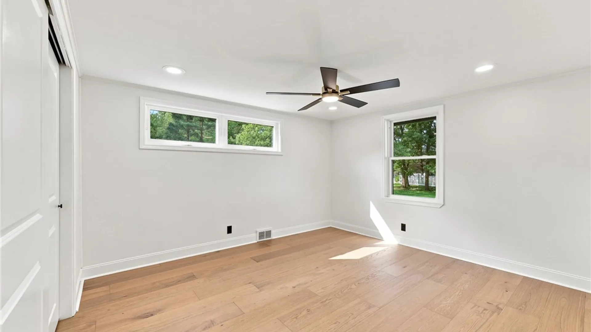 Property at 6921 Bear Ridge Road, Pendleton, NY 14120 27