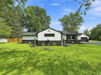 Property at 6921 Bear Ridge Road, Pendleton, NY 14120