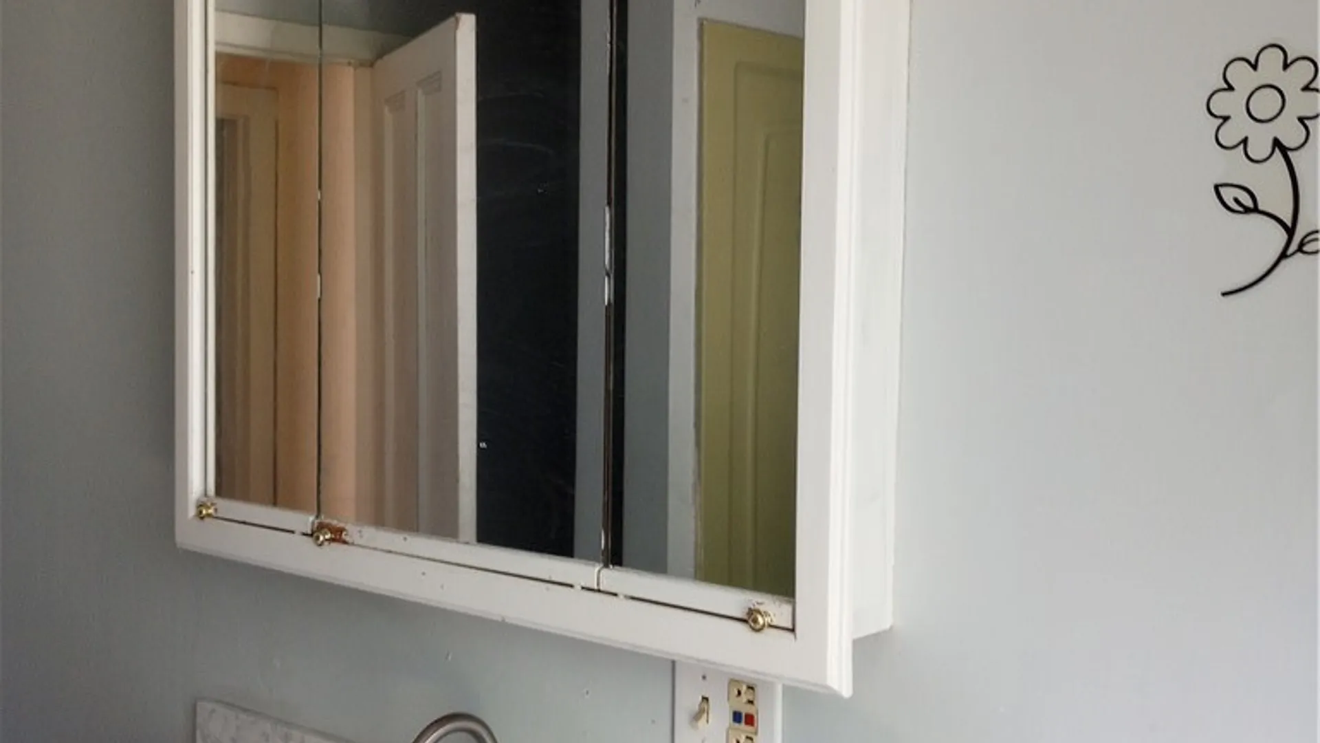 Property at 410 Linden Place, Elmira City, NY 14901 15
