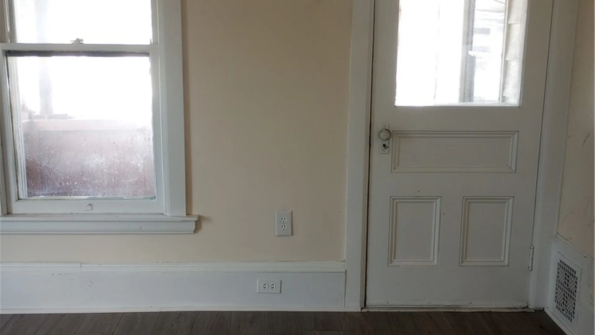 Property at 410 Linden Place, Elmira City, NY 14901 22