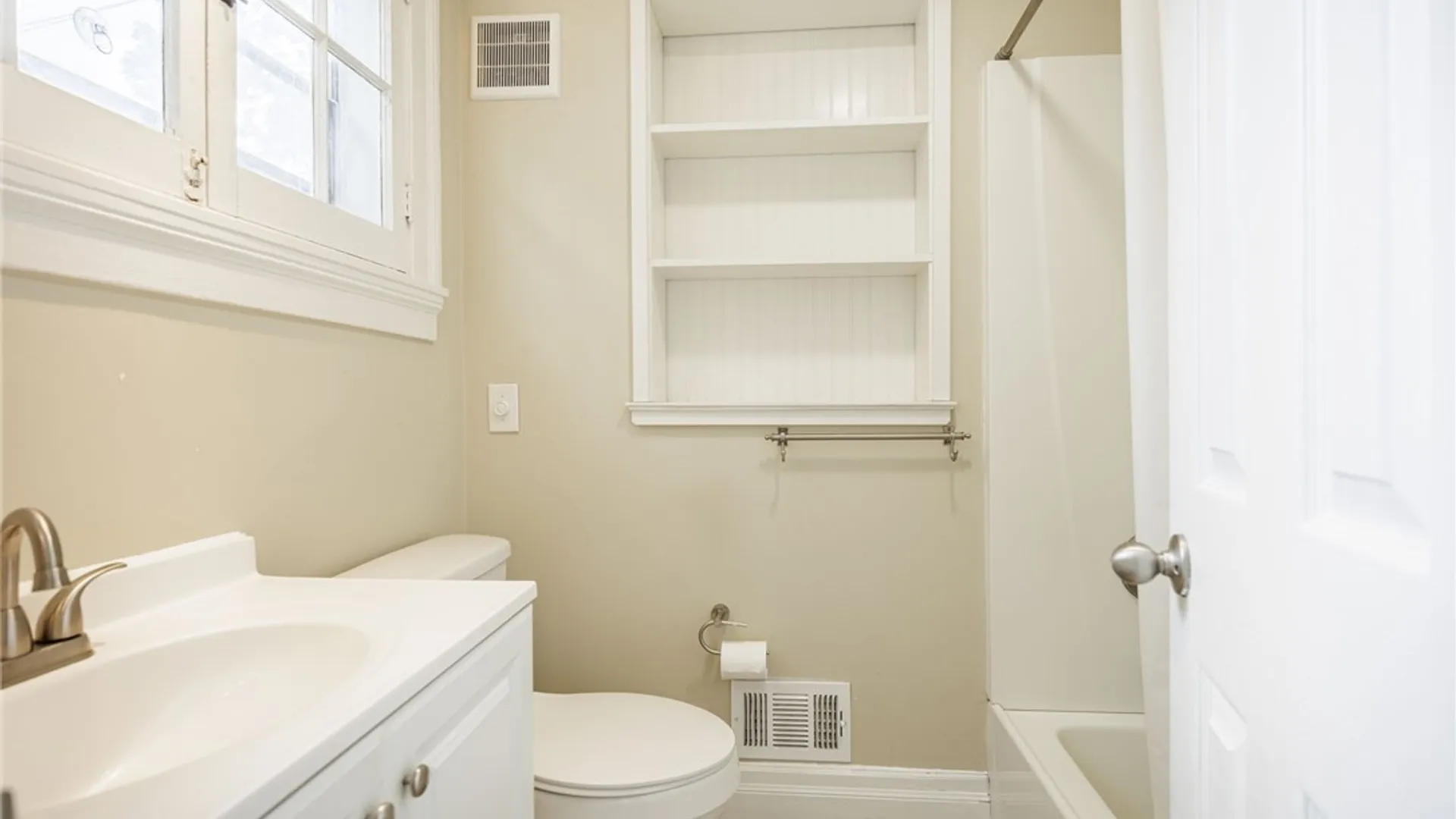 Property at 196 Weldon Street, Rochester, NY 14611 14