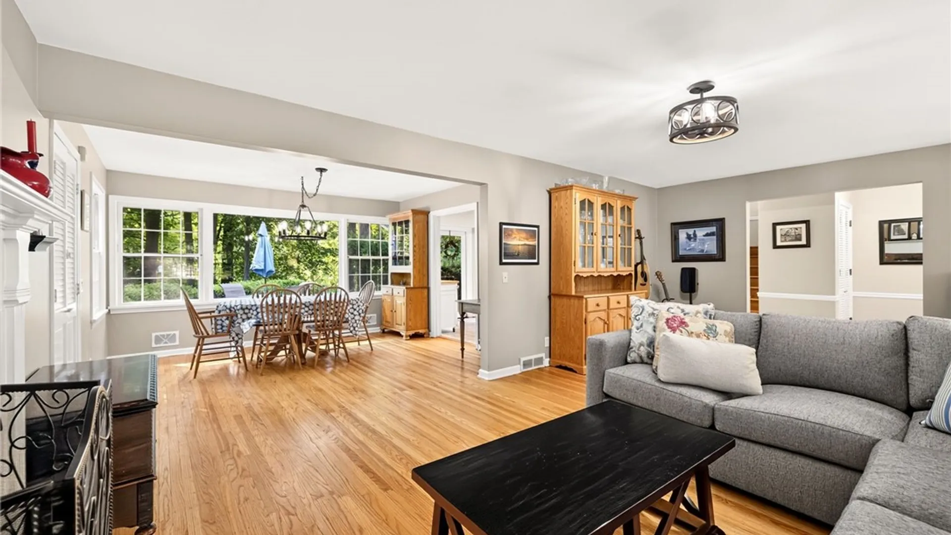 Property at 14 Countryside Road, Pittsford, NY 14450 15