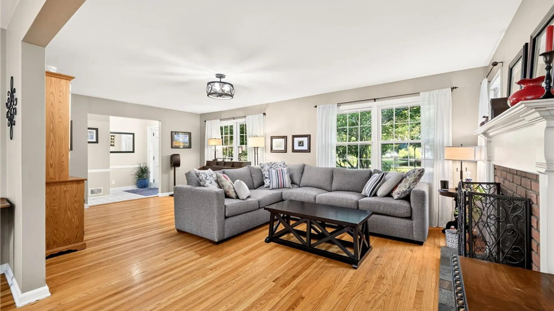 Property at 14 Countryside Road, Pittsford, NY 14450 16
