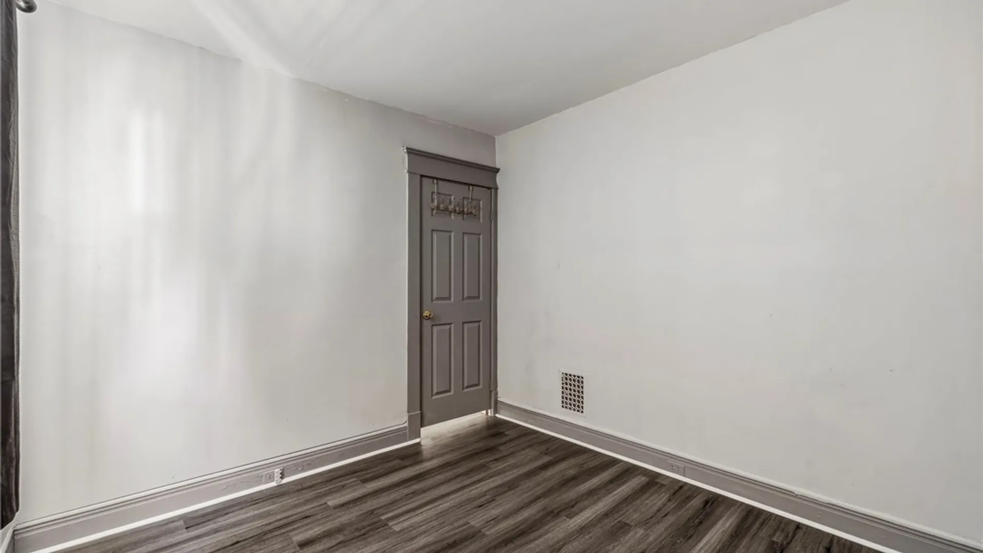 Property at 73 Thornton Avenue, Buffalo, NY 14215 17