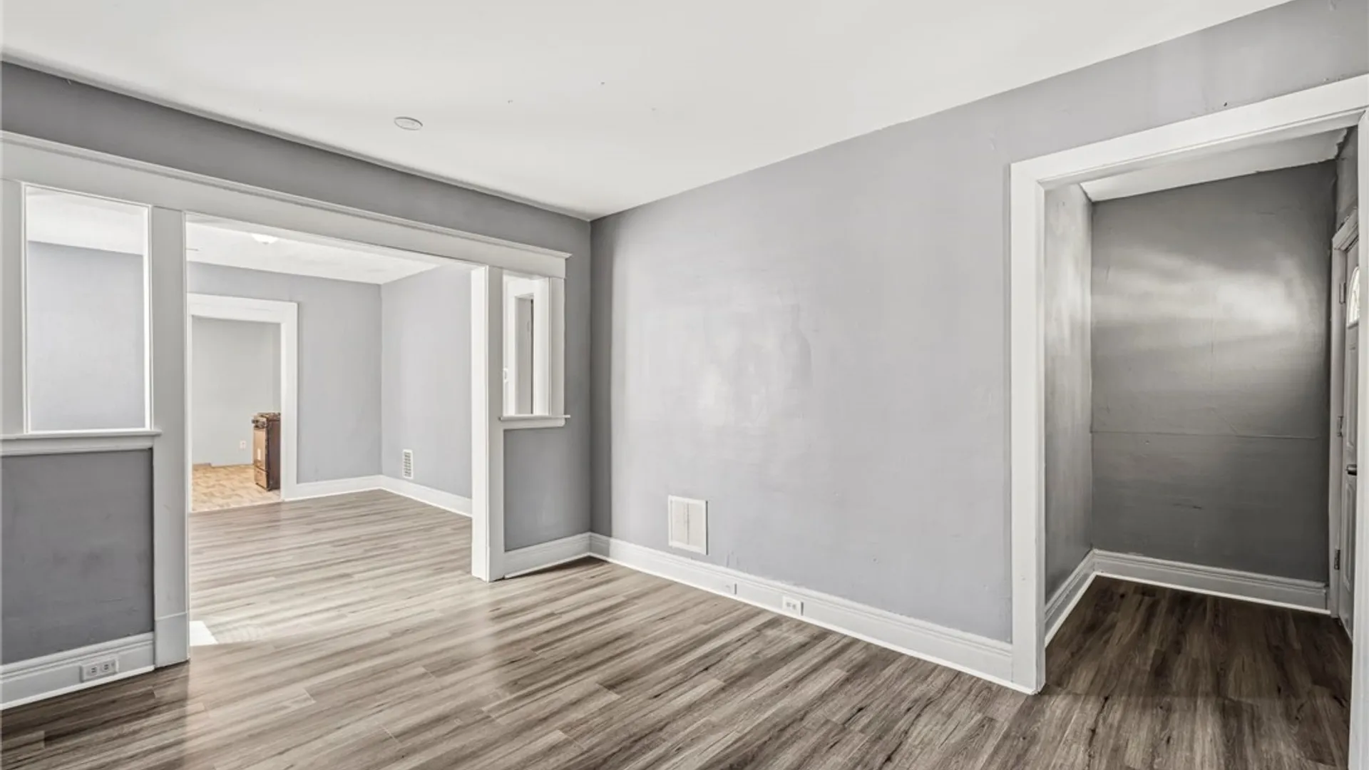 Property at 73 Thornton Avenue, Buffalo, NY 14215 9