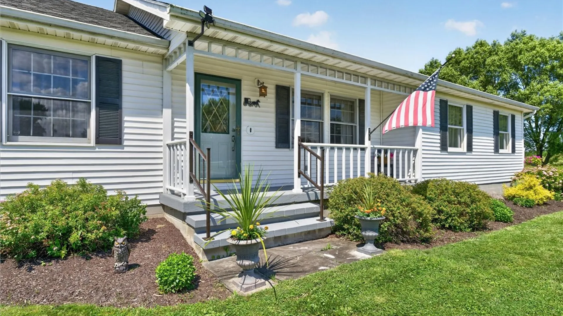 Property at 7589 Creamery Road, Bergen, NY 14416 6