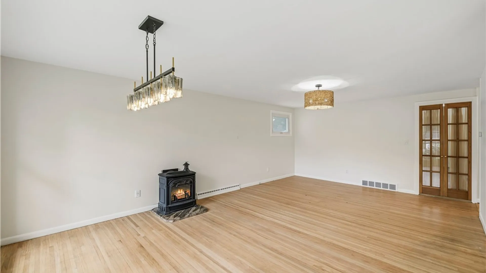 Property at 1 Eisenhower Drive, Lockport City, NY 14094 4