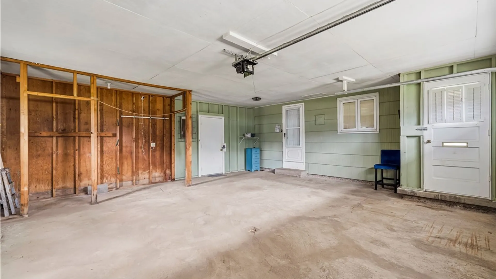 Property at 1 Eisenhower Drive, Lockport City, NY 14094 24