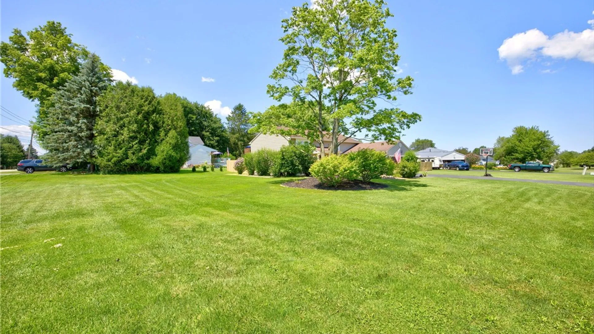 Property at 5765 Coppersmith Trail, Ontario, NY 14519 34