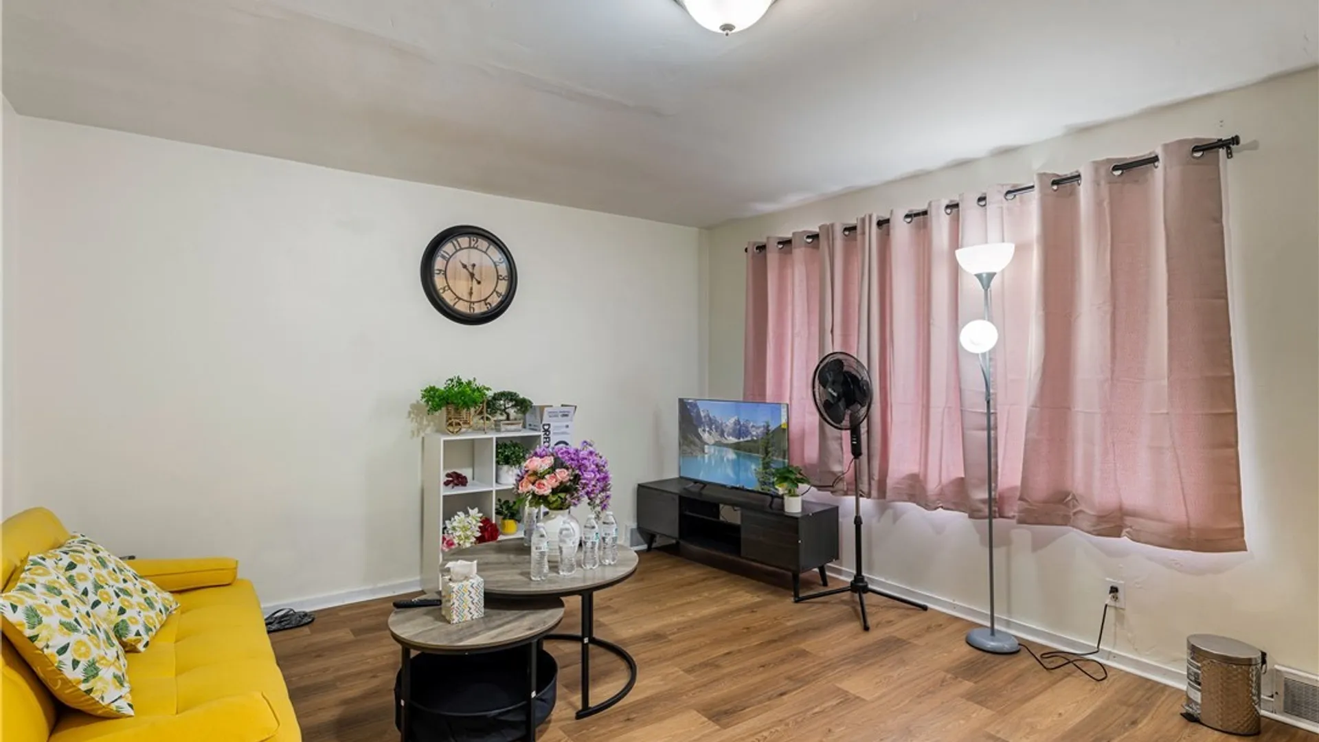 Property at 1004 19th Street, Niagara Falls, NY 14301 3