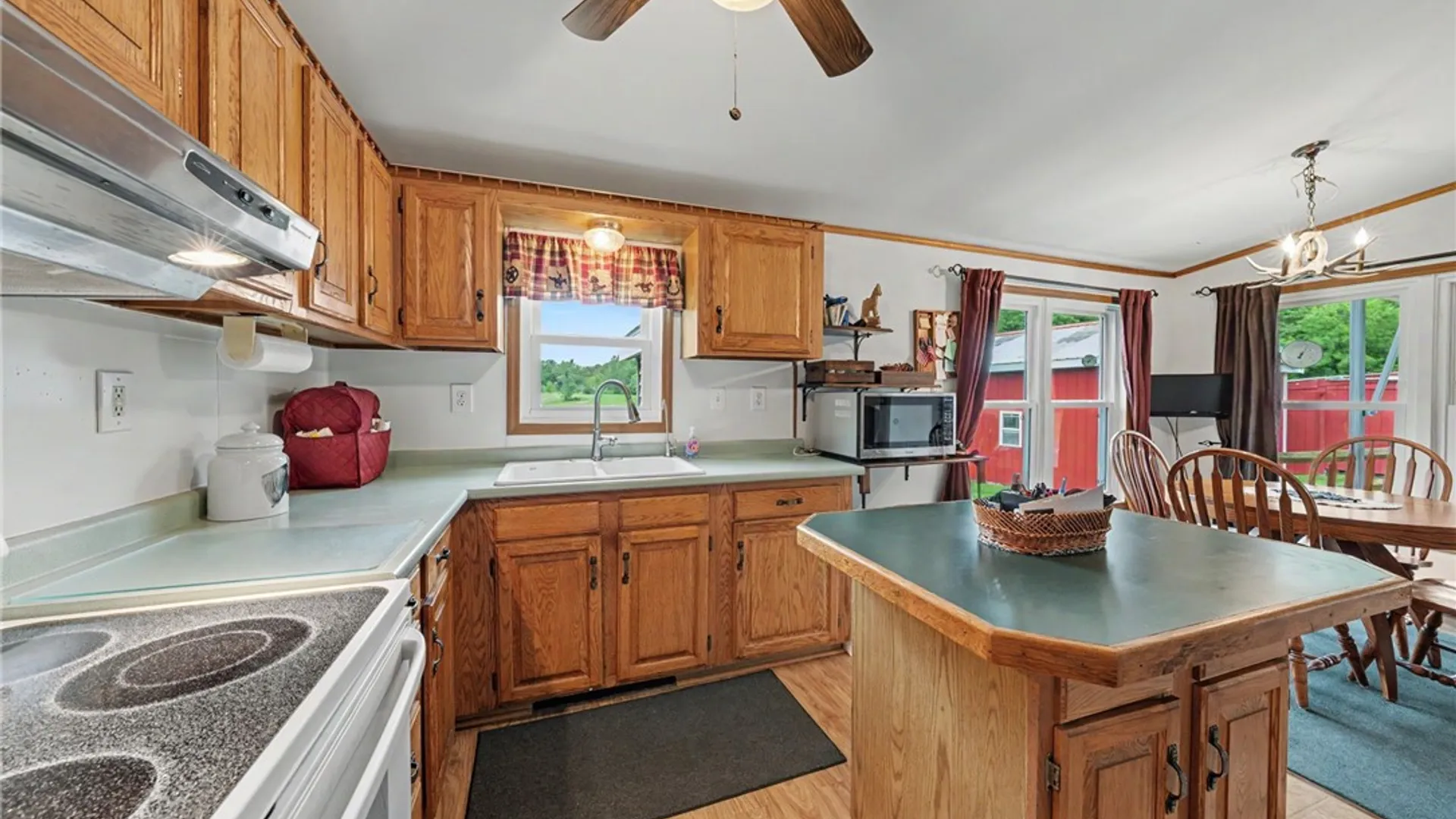 Property at 5011 Paradise Road, Bethany, NY 14054 24