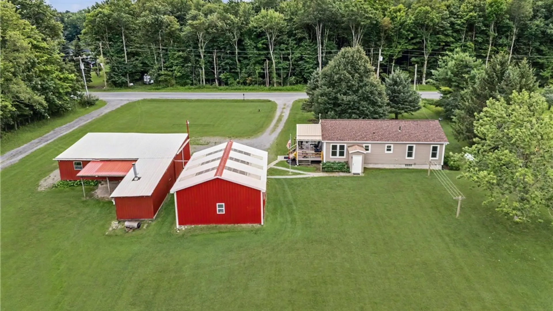 Property at 5011 Paradise Road, Bethany, NY 14054 50