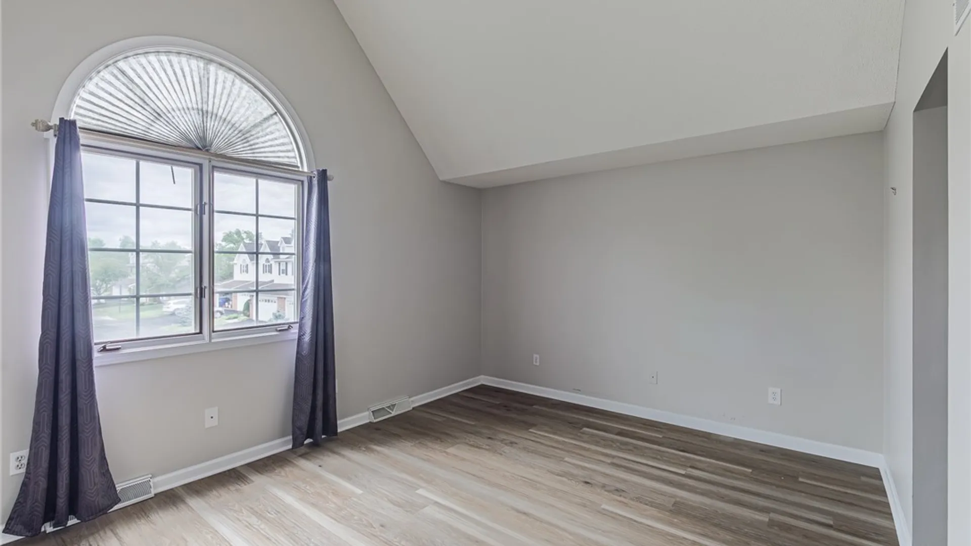 Property at 362 Forest Edge Drive, Amherst, NY 14051 24