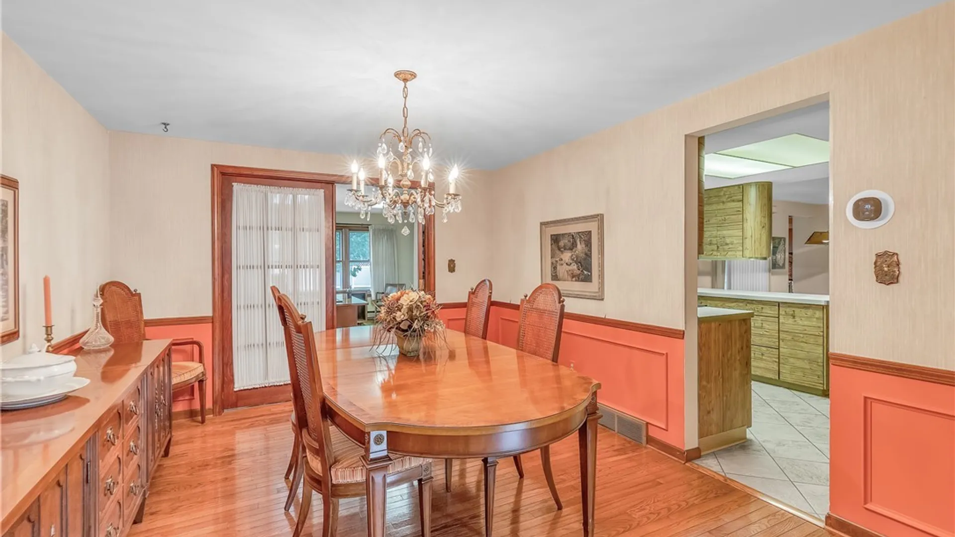 Property at 62 Heritage Road, Amherst, NY 14221 5