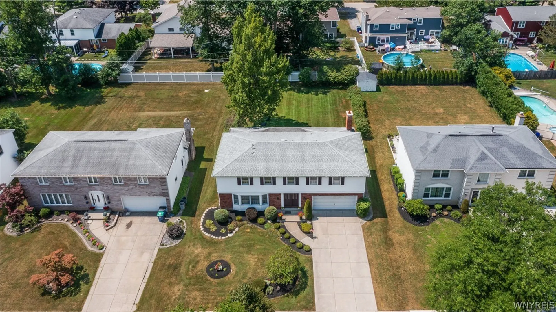 Property at 62 Heritage Road, Amherst, NY 14221 45