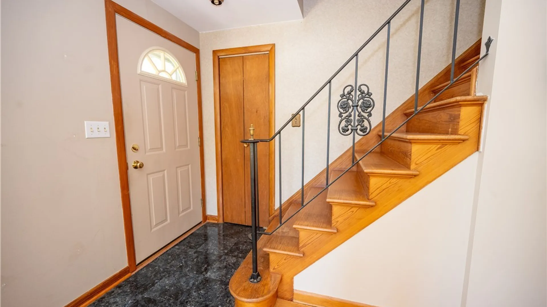 Property at 6641 Taylor Road, Hamburg, NY 14075 25