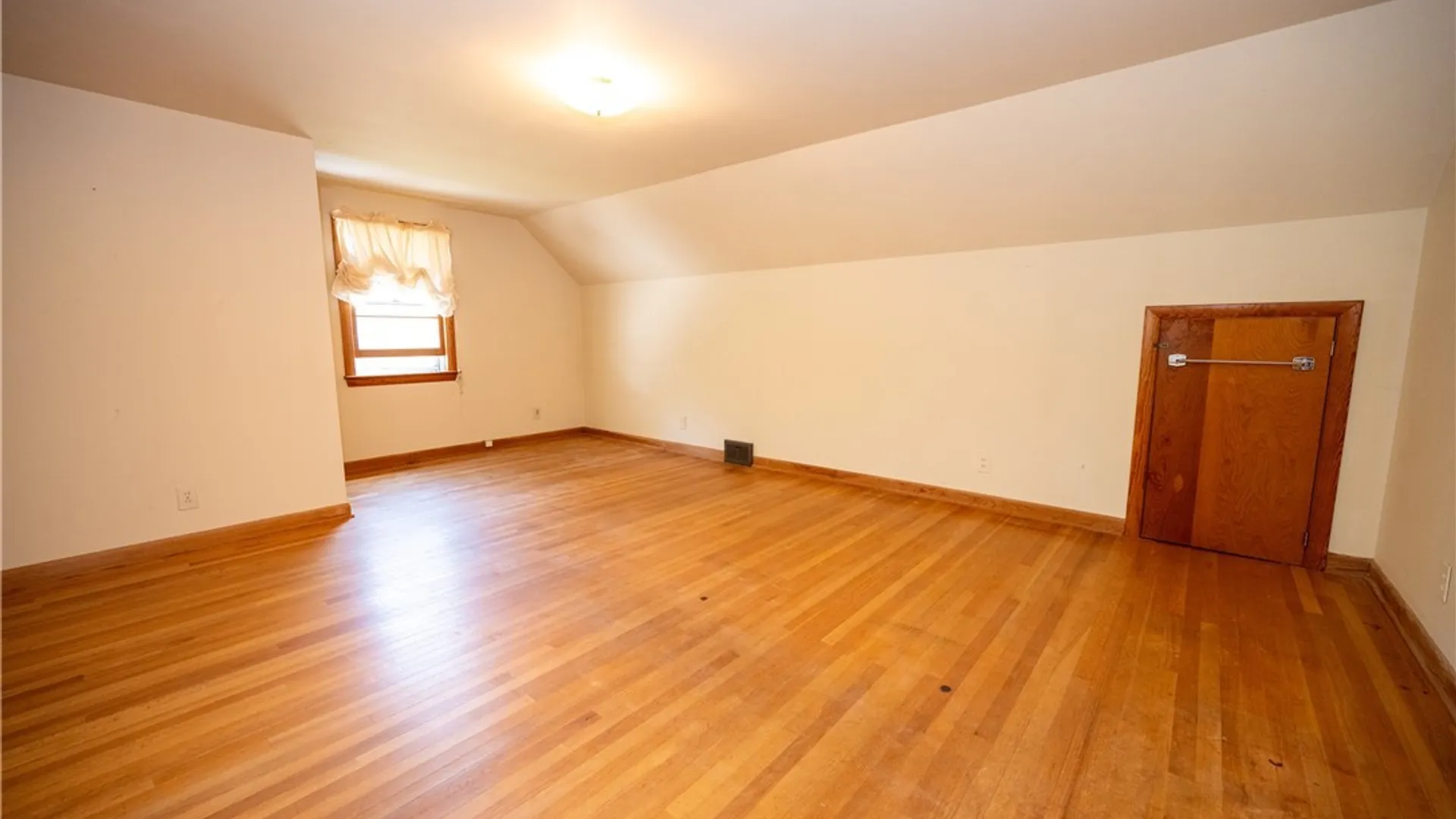 Property at 6641 Taylor Road, Hamburg, NY 14075 35