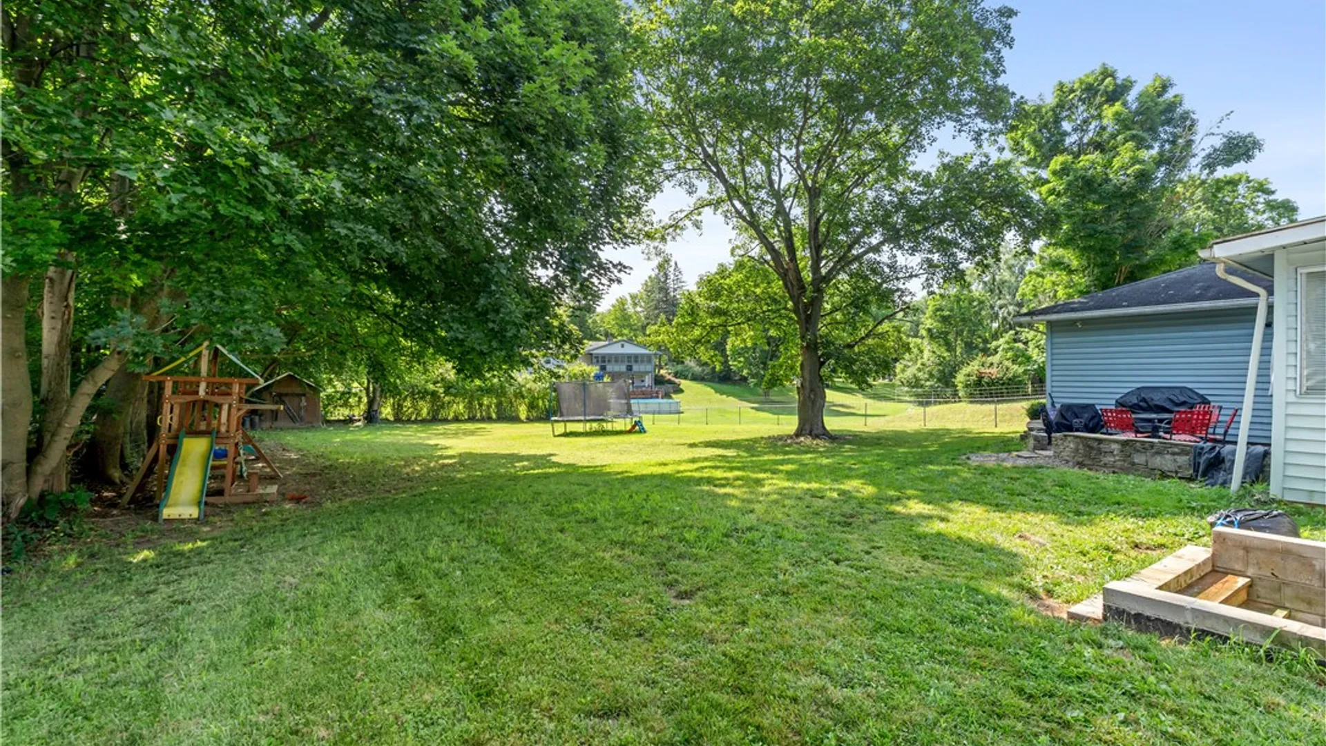 Property at 418 Haverling Street, Bath, NY 14810 4