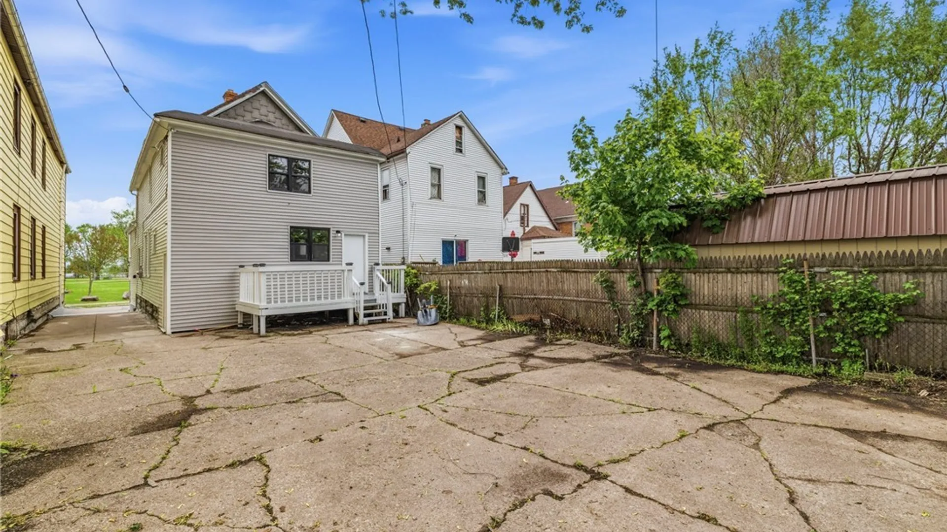 Property at 961 Tonawanda Street, Buffalo, NY 14207 30