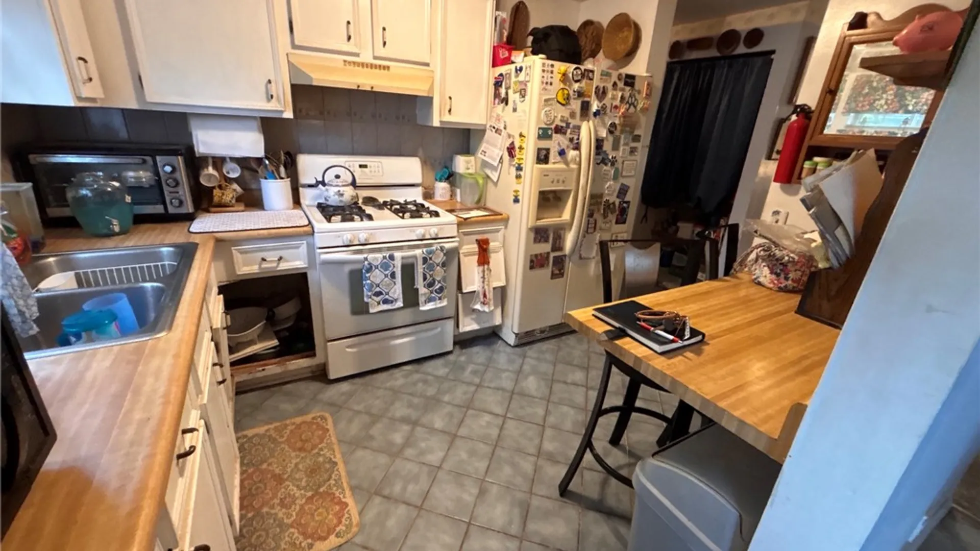 Property at 3370 Laurel Court, Walworth, NY 14568 4
