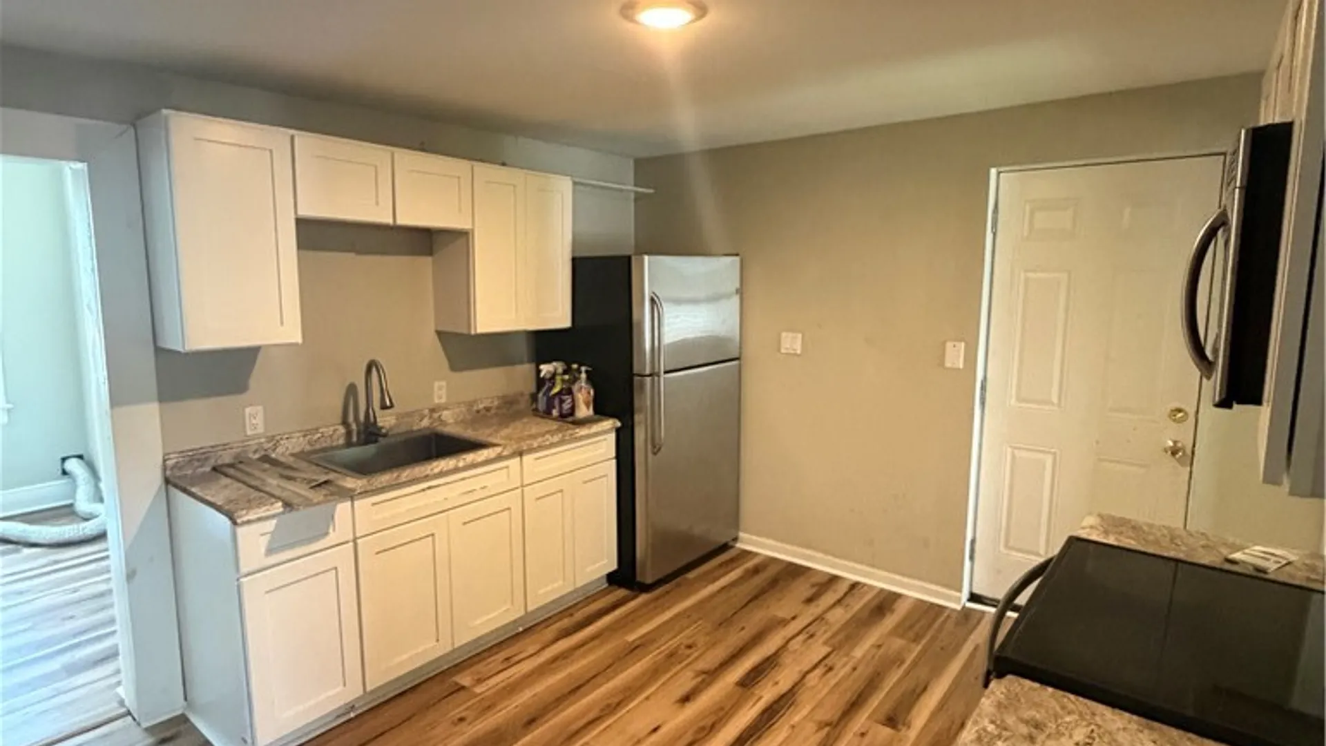 Property at 454 Riverside Avenue, Elmira City, NY 14904 6