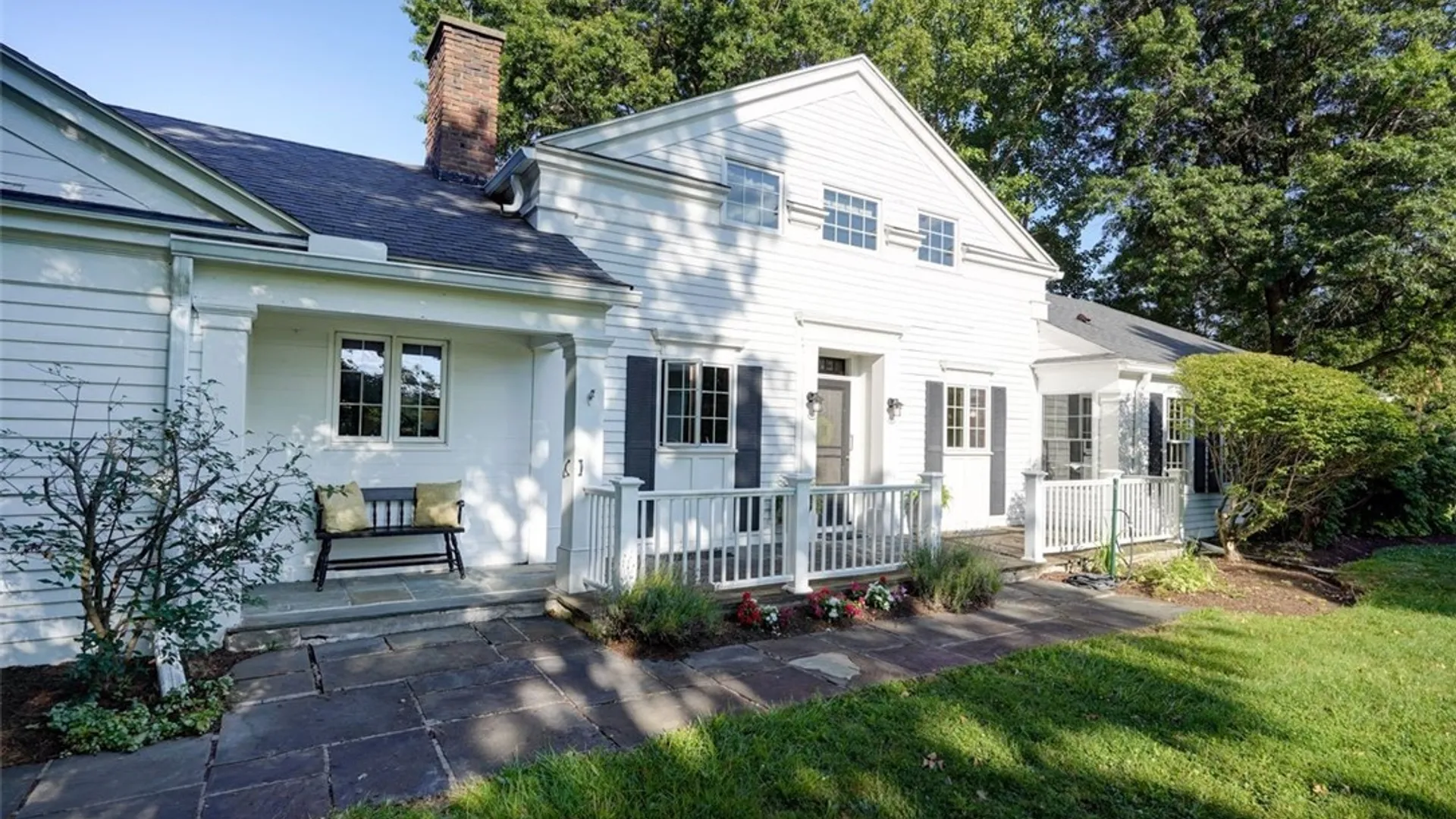 Property at 830 Mendon Road, Pittsford, NY 14534 10