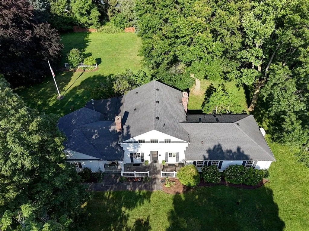 Property at 830 Mendon Road, Pittsford, NY 14534