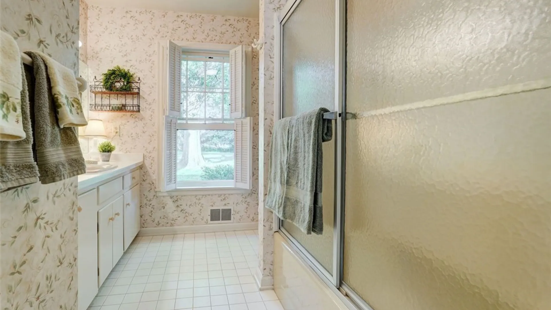Property at 830 Mendon Road, Pittsford, NY 14534 41