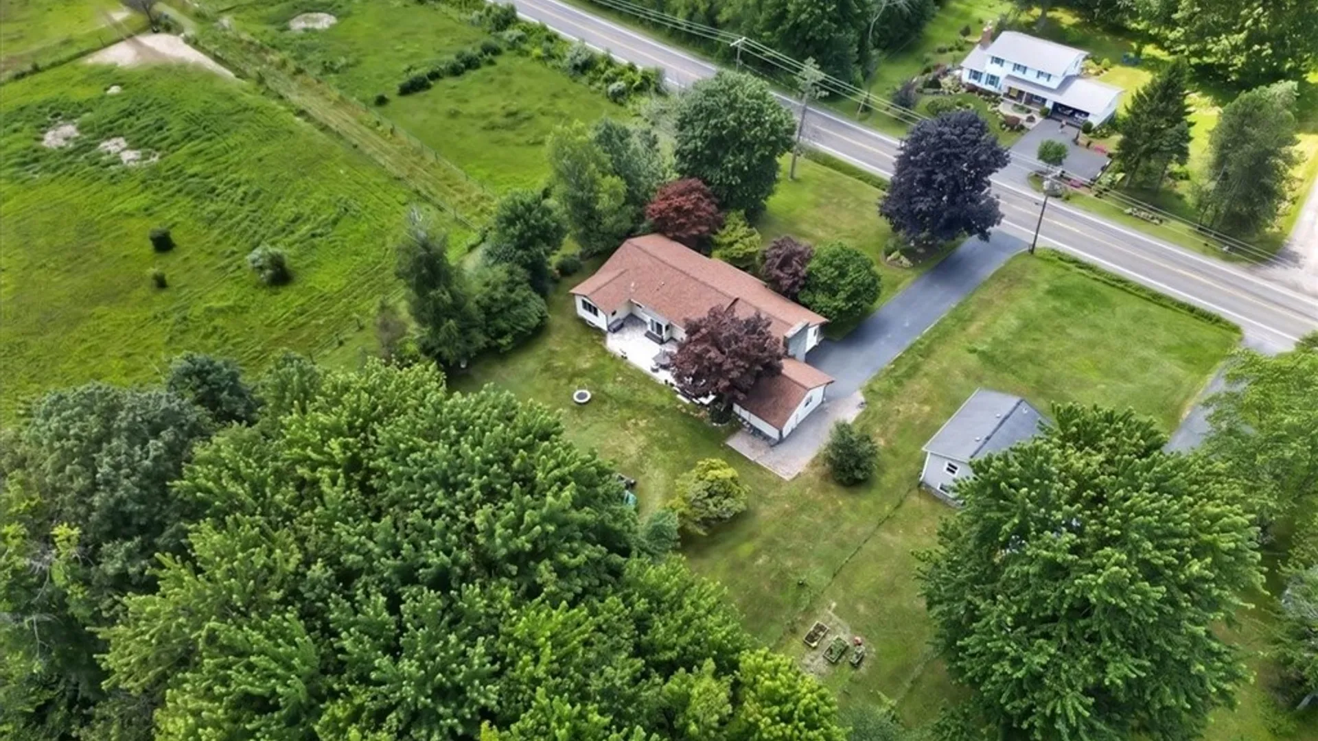Property at 4304 Ontario Center Road, Walworth, NY 14568 50