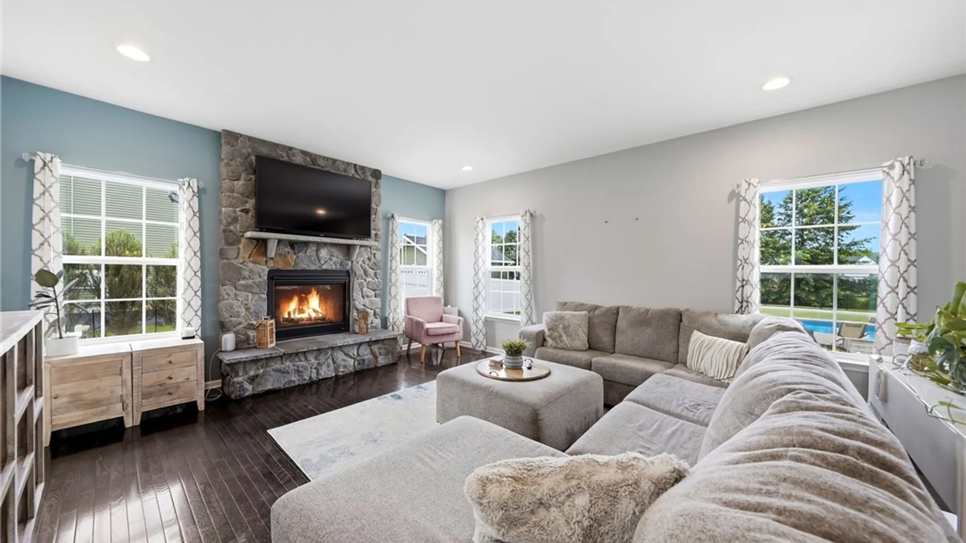 Property at 4973 Devonshire Lane, Pendleton, NY 14094 10