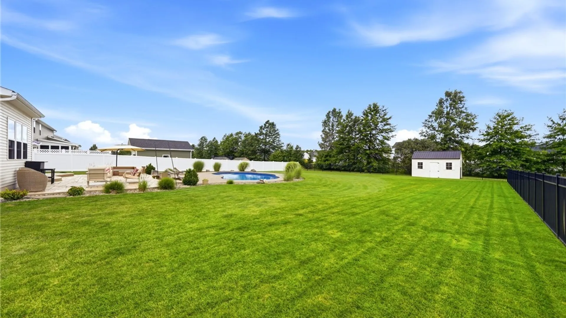 Property at 4973 Devonshire Lane, Pendleton, NY 14094 49