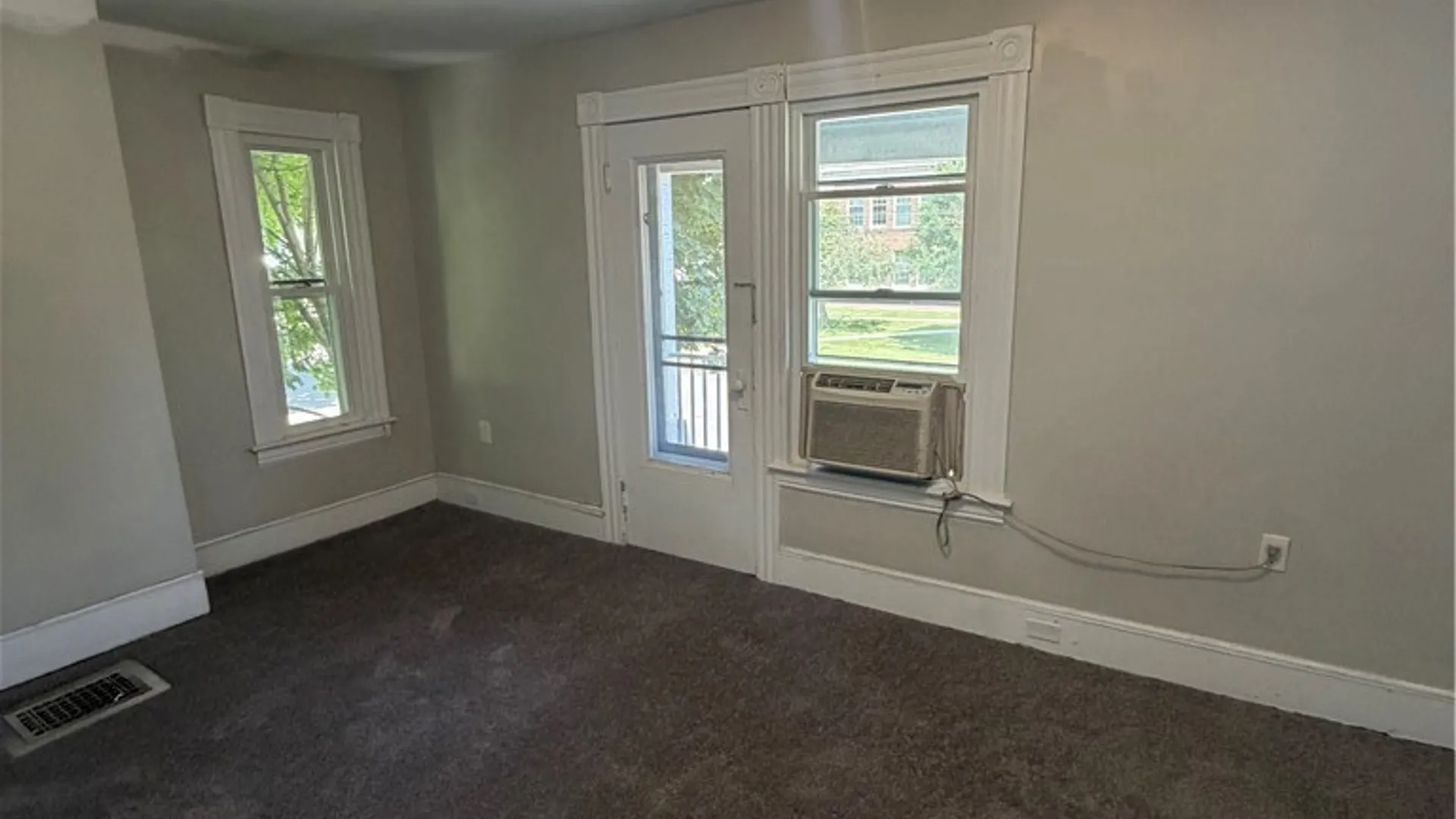 Property at 454 Riverside Avenue, Elmira City, NY 14904 3