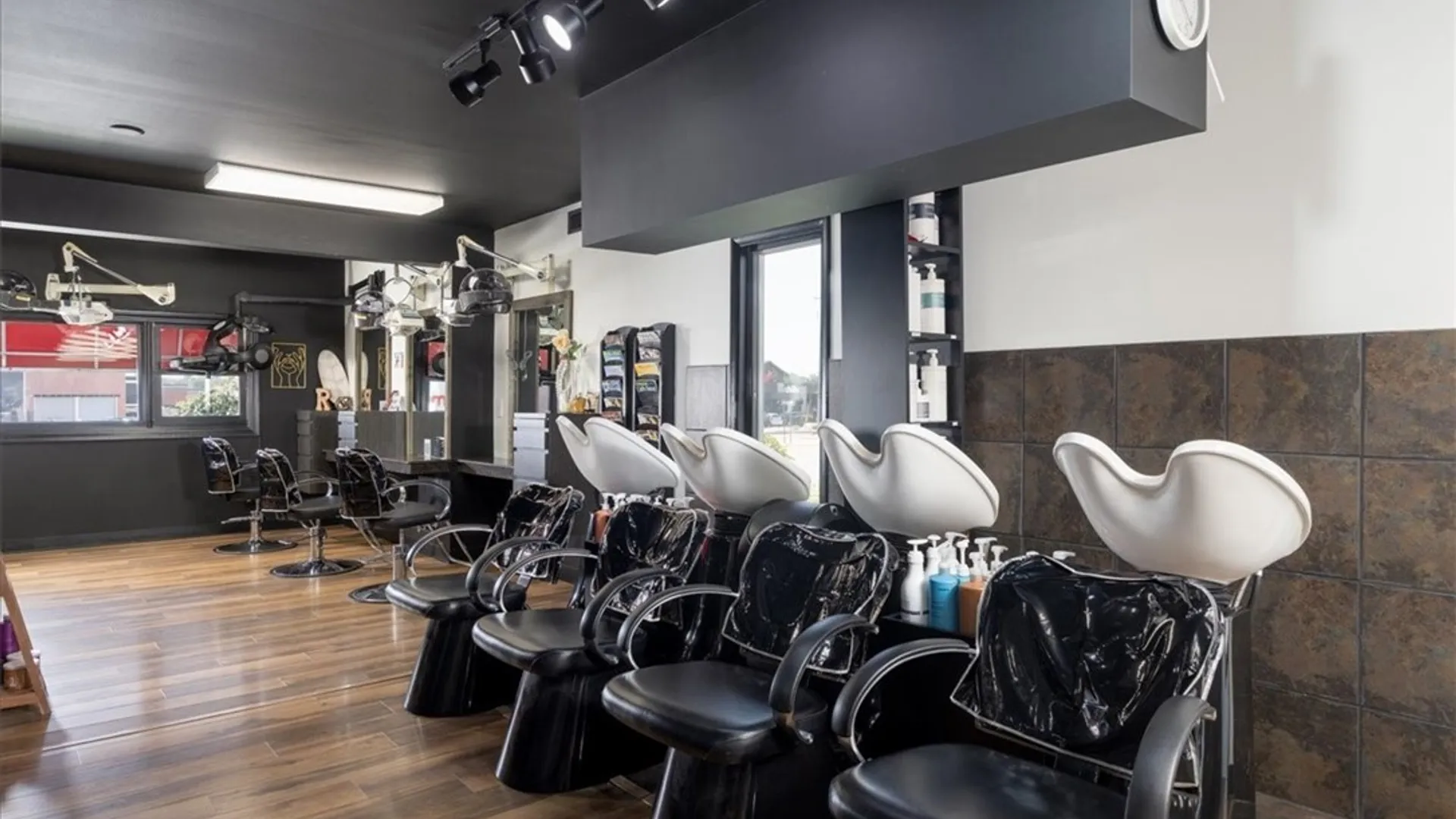 Property at 7158 Transit Rd Road, Amherst, NY 14211 10