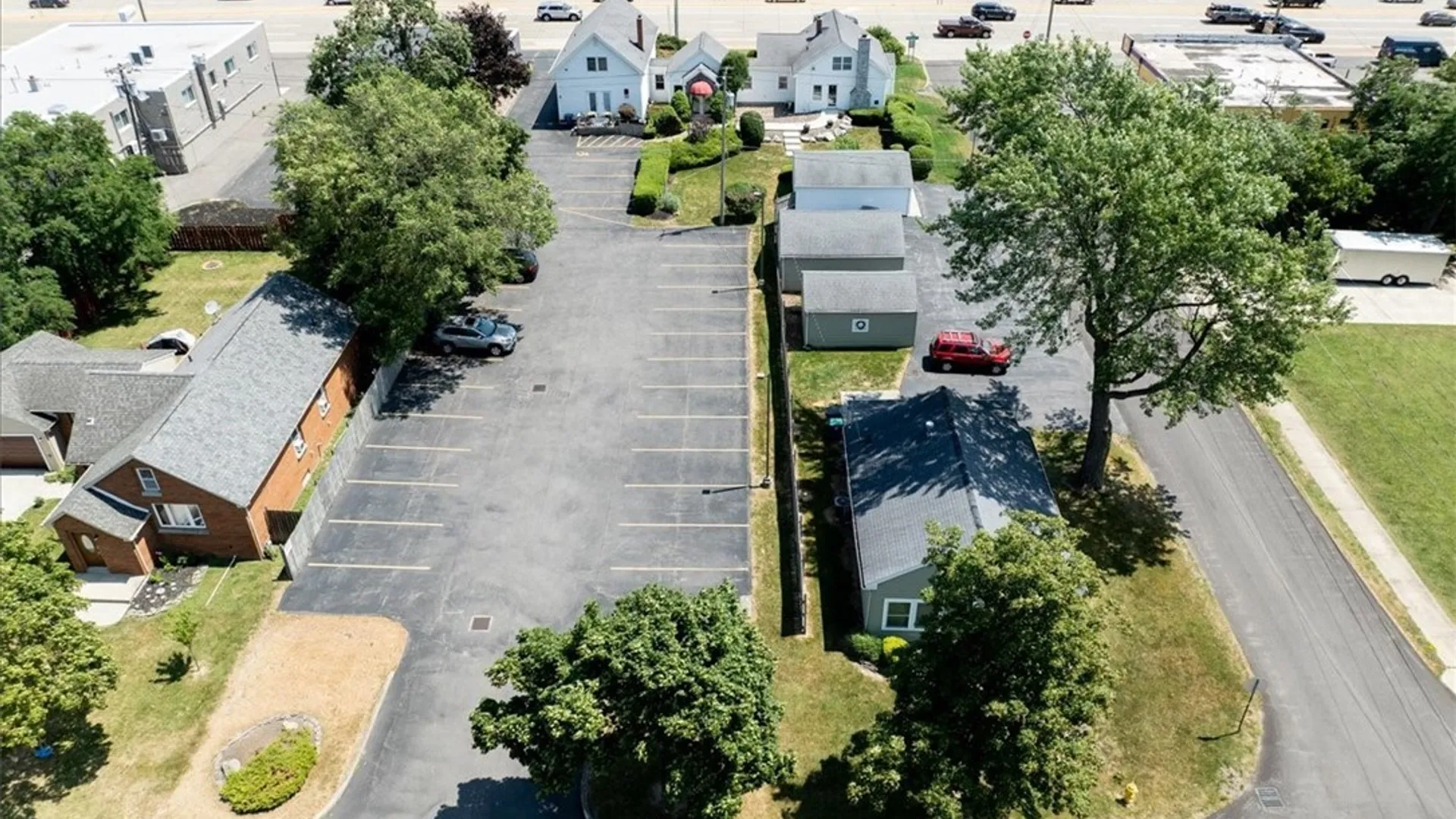 Property at 7158 Transit Rd Road, Amherst, NY 14211 40