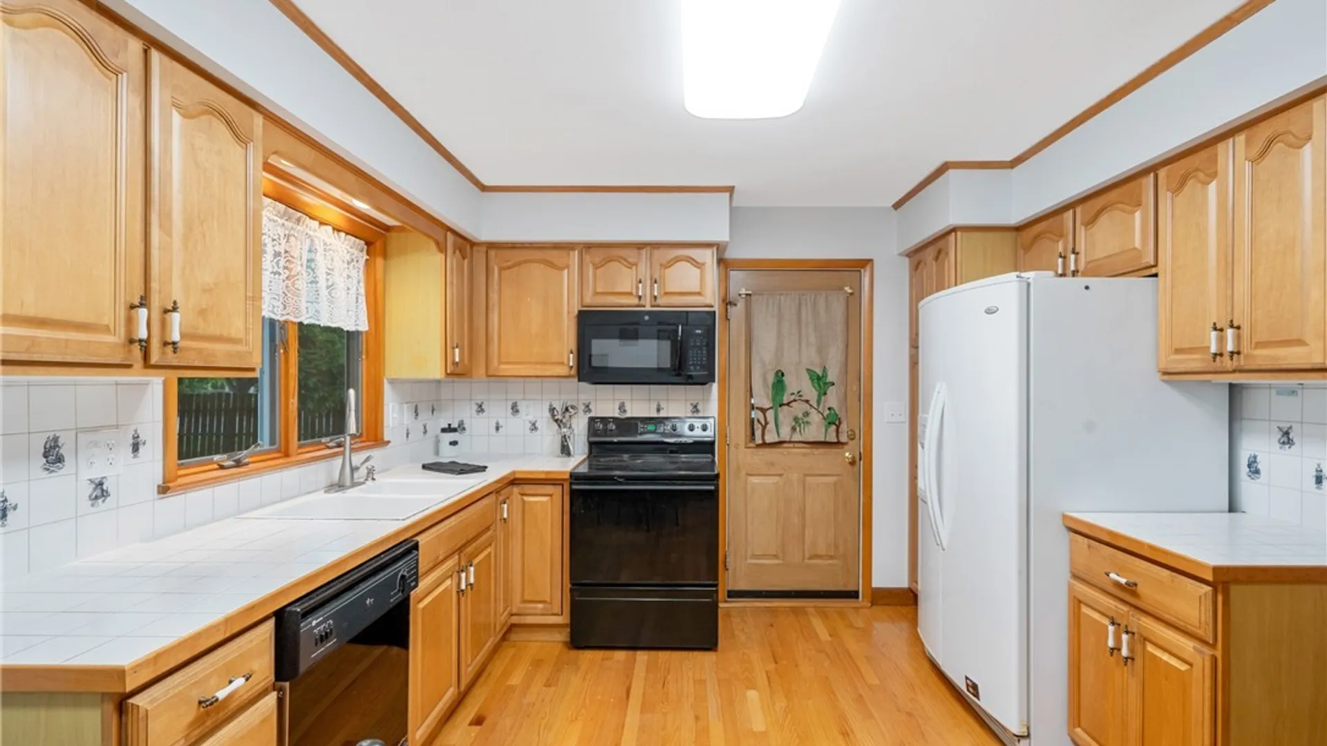 Property at 118 Winding Way, Camillus, NY 13031 6