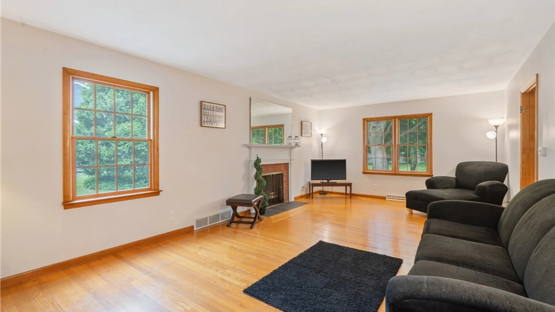 Property at 118 Winding Way, Camillus, NY 13031 13