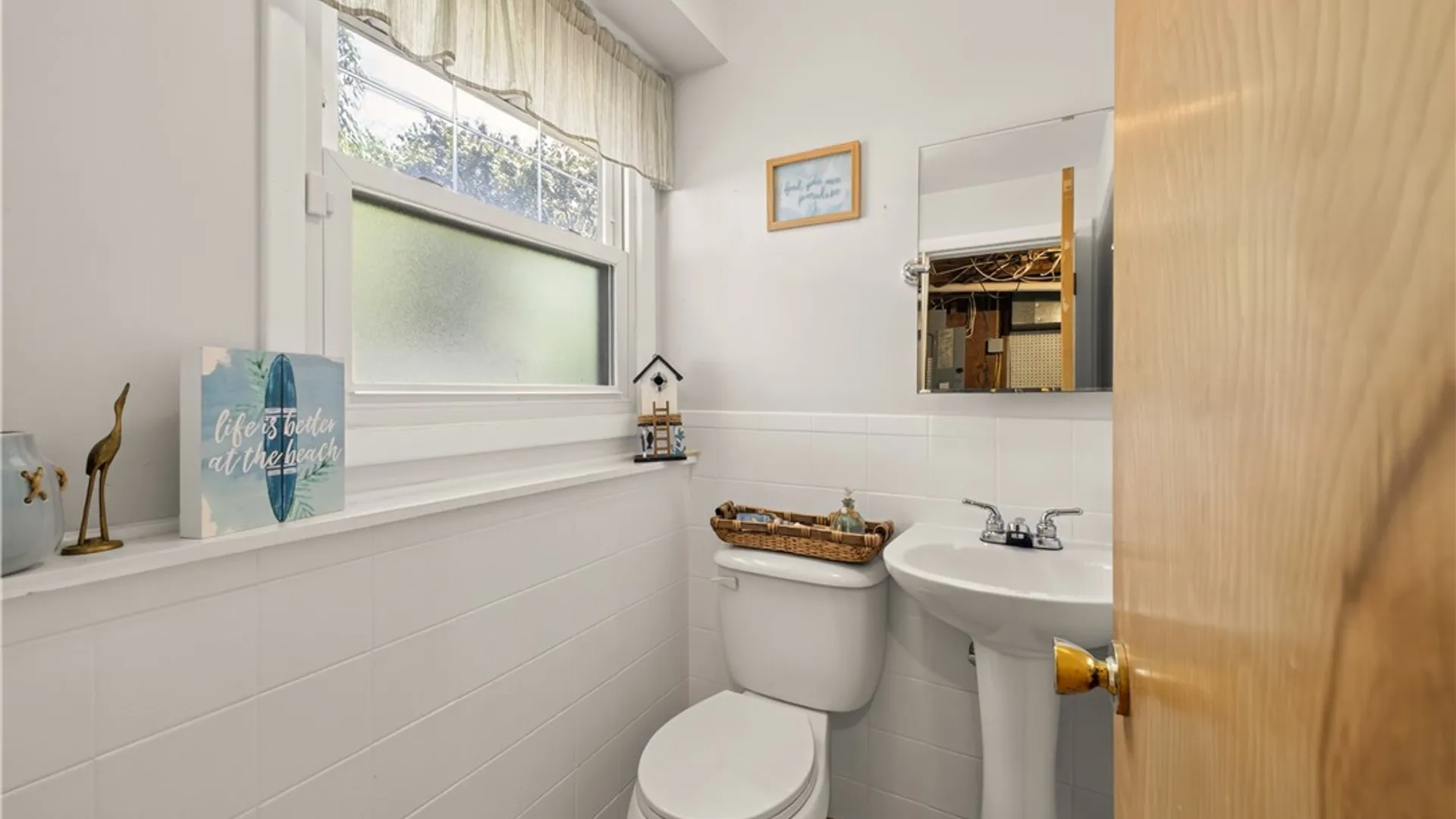 Property at 409 Ballad Ave, Greece, NY 14626 28