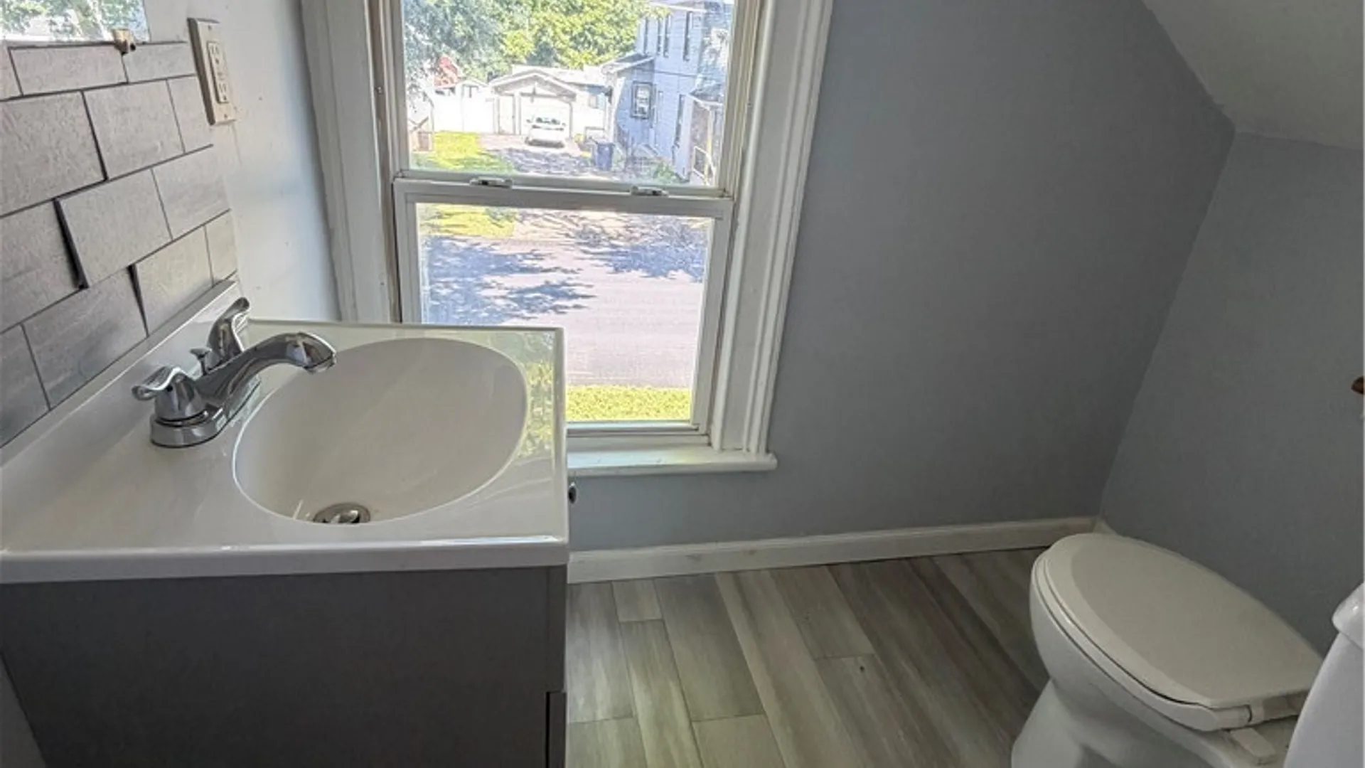 Property at 137 Chestnut Street, Lockport City, NY 14094 23
