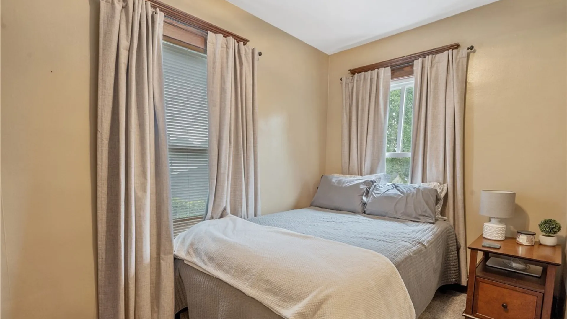Property at 214 S Seward Avenue, Auburn, NY 13021 25